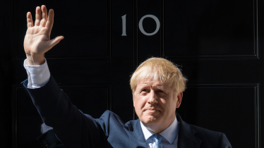 Boris Johnson in front of Number 10