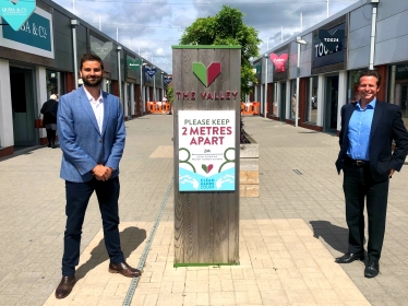 Mid Worcestershire MP, Nigel Huddleston, has been visiting businesses, shops and attractions across Worcestershire as part of the government’s ‘Enjoy Summer Safely’ campaign.  